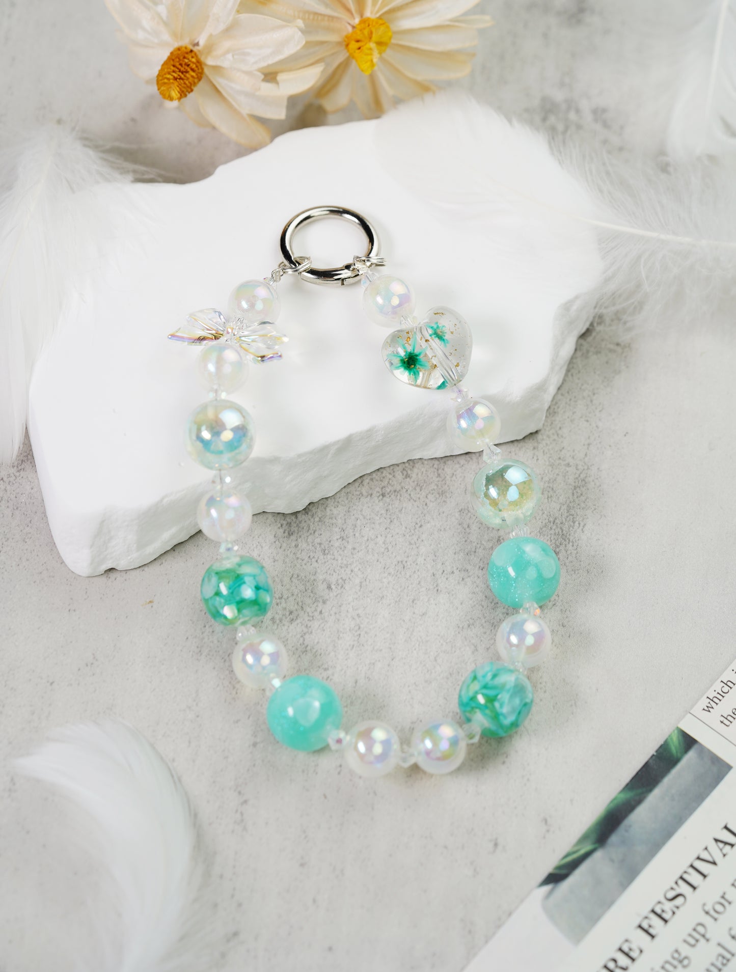 個性的な組み合わせをプレイして、このアクリルチェーンは生活を面白くします！