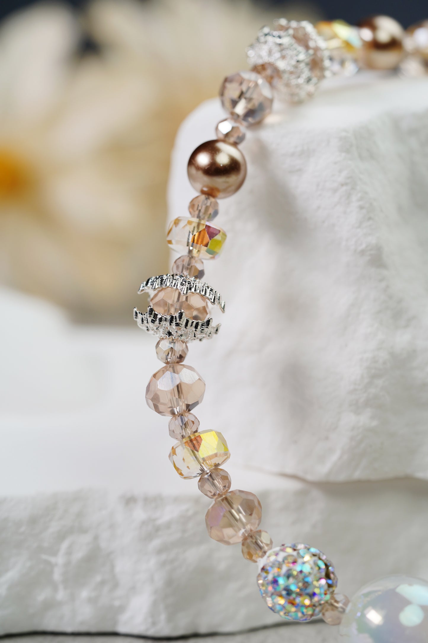 幻のビーズチェーン、ファッションの奇遇を開く