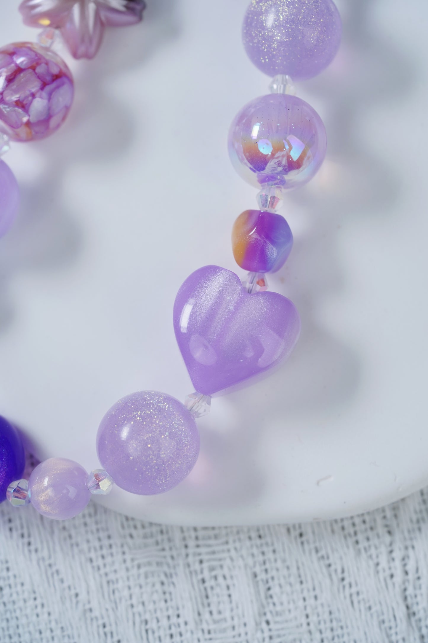 星と愛は鎖の間に隠れている