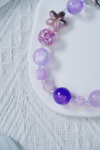 星と愛は鎖の間に隠れている