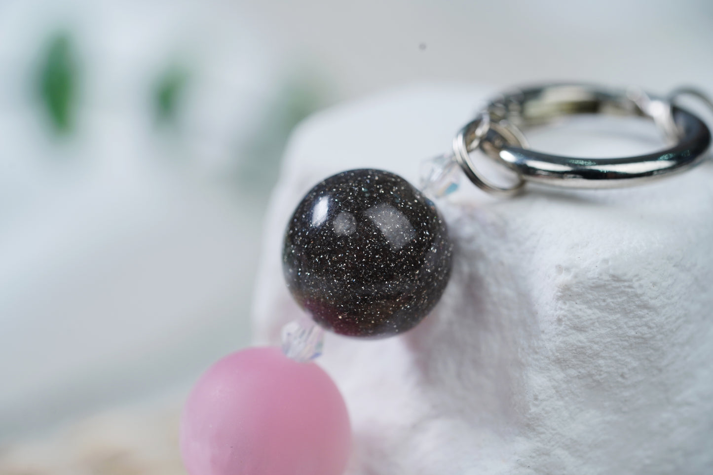 幻想的なミックス風チェーンが、あなたのおしゃれな日常を明るくします