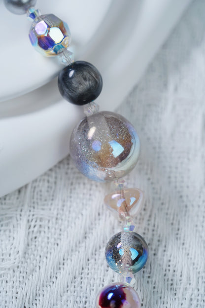 腕間銀河✨ ピンクの霧のバラと星のススキをつなぎ合わせて、それぞれの玉には小さなロマンが隠されていて、つけると摘みたくない～