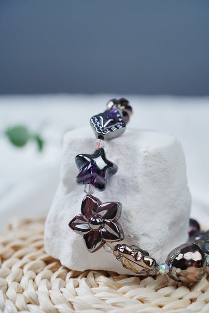 個性的な暗黒風、鎖を解く新しい潮流