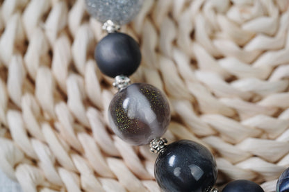 神秘的でクールなチェーン、個性的な魅力がアップグレード